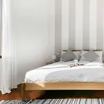 Renovated 19Th Century Apartment