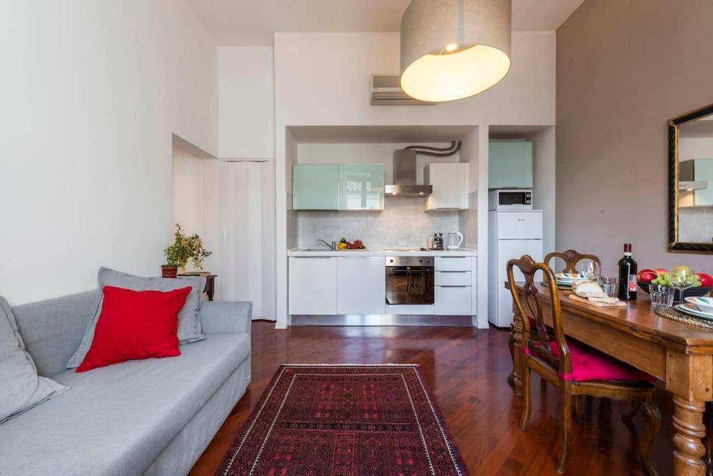 Renovated 19th Century Apartment Florence