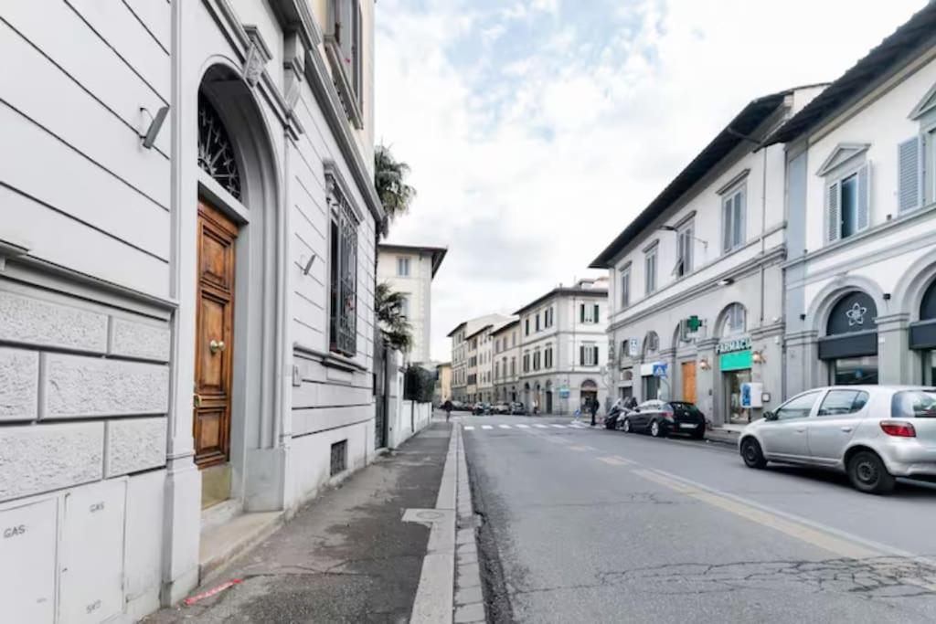 Renovated 19th Century Apartment Florence